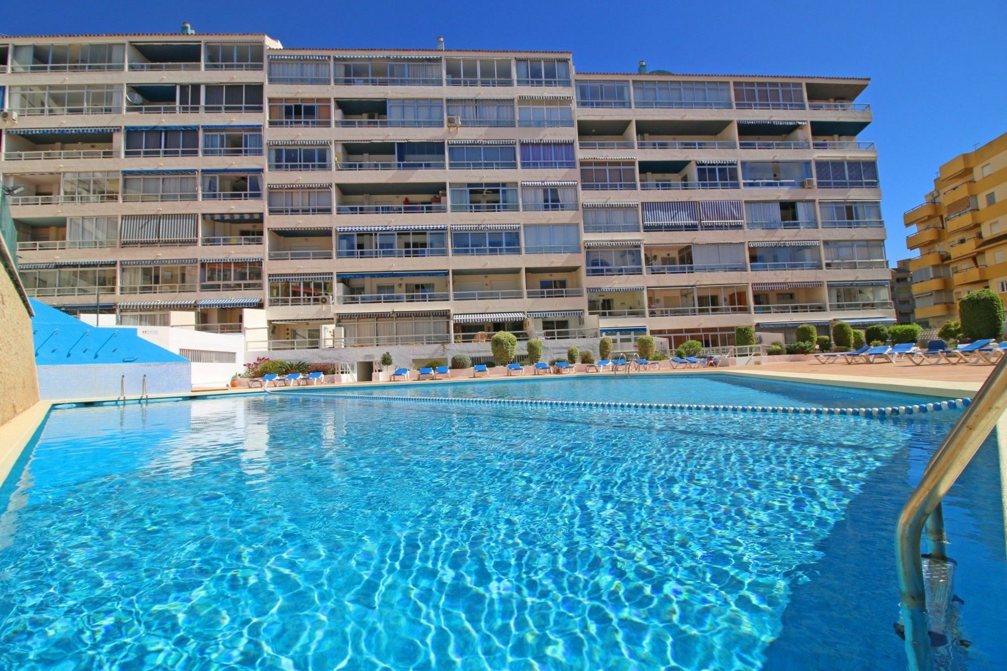 Holiday Apartment Apolo IV 10 卡尔佩 外观 照片